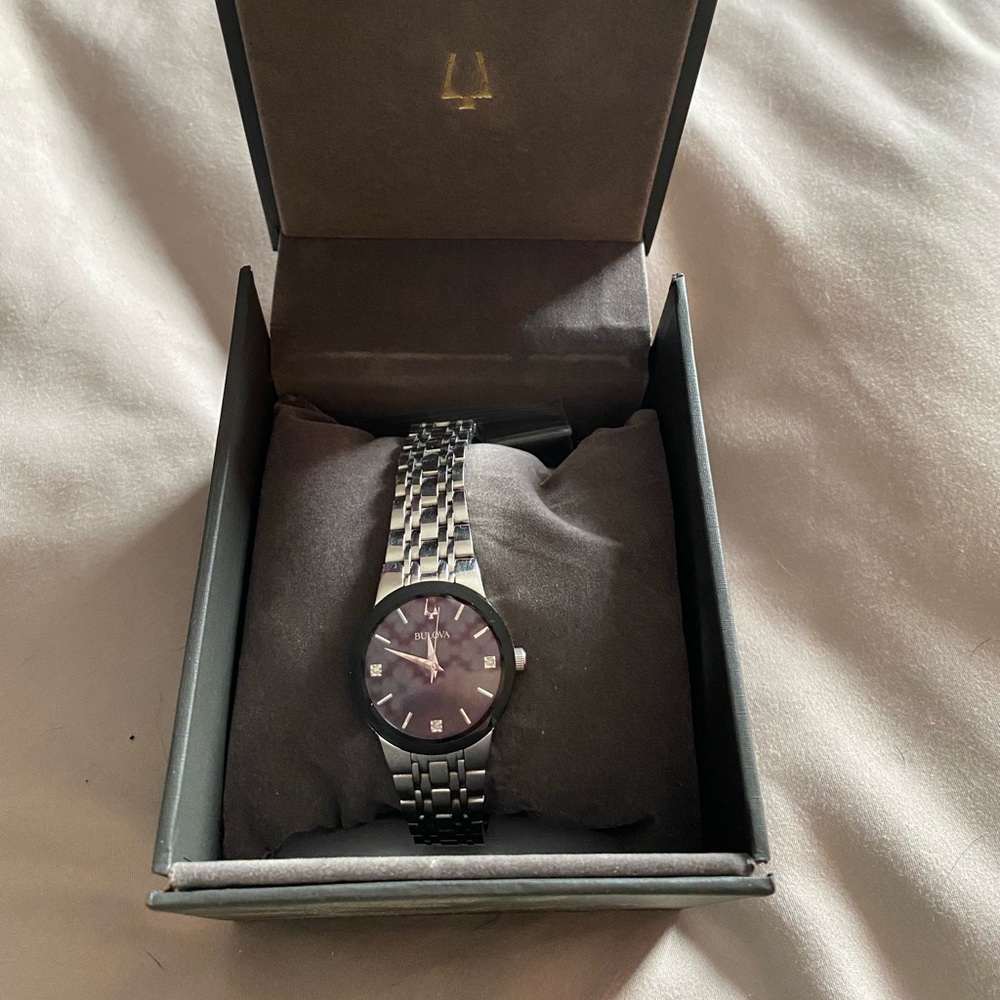Bulova ladies watch. Brand new condition.